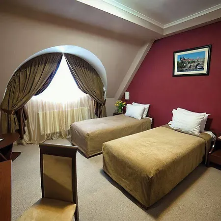 Praha Wood House Готель 4*