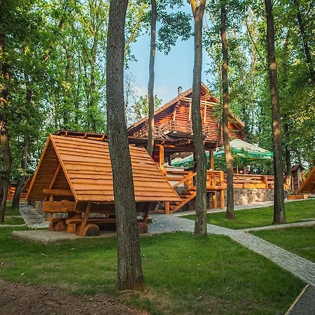 Praha Wood House Hotel Użhorod